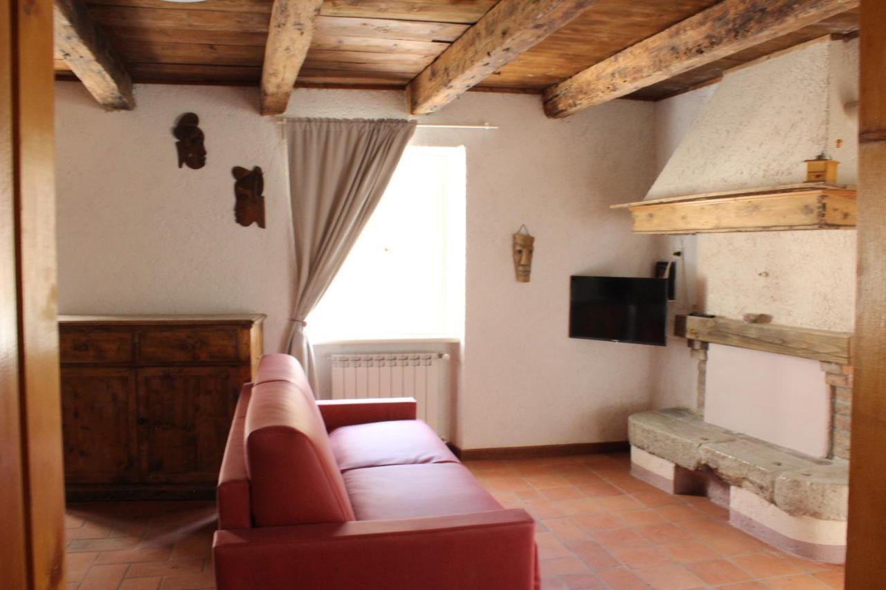Casa Vacanze Il Melograno Tremosine Exterior photo